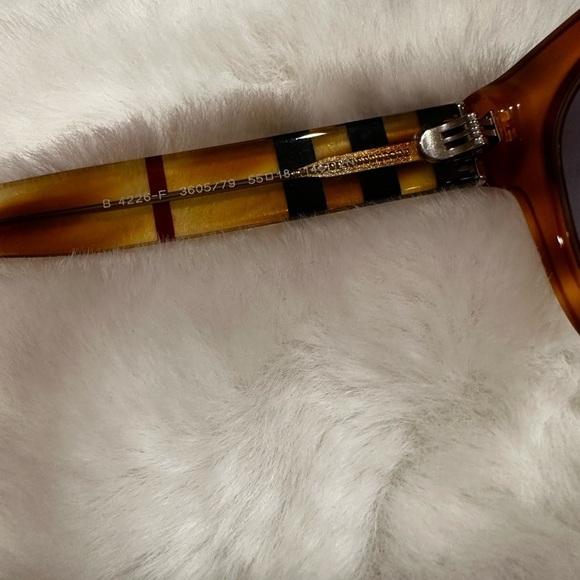 Burberry Tortoise Shell Sunglasses with Black Case main image 4
